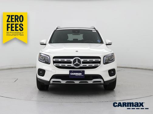 White 2022 Mercedes-Benz GLB 250
