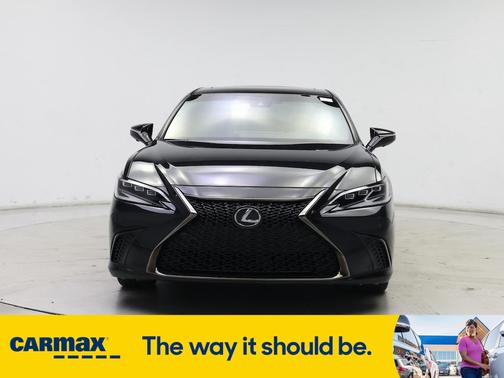 2024 Lexus ES 300h F-SPORT Handling