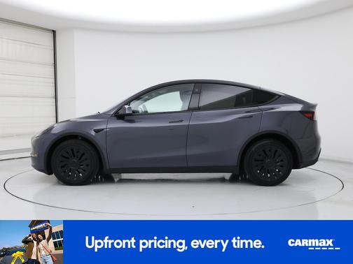 Gray 2023 Tesla Model Y Long Range