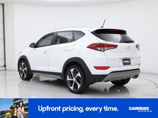 White 2017 Hyundai TUCSON Sport