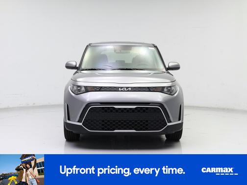 Gray 2025 Kia Soul LX