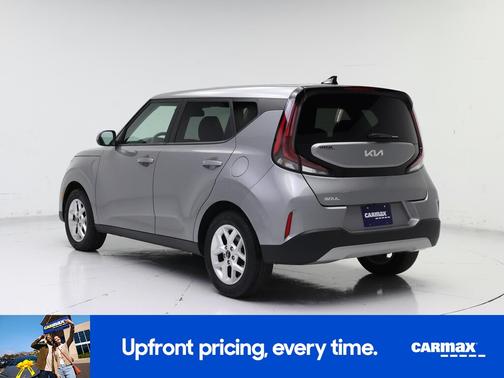 Gray 2025 Kia Soul LX