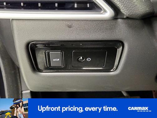 2017 Jaguar XE Premium