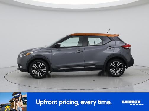 2019 Nissan Kicks SR