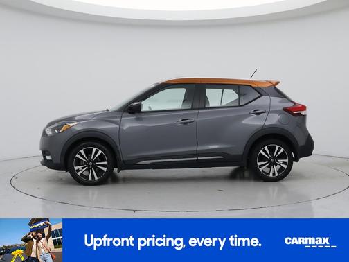 2019 Nissan Kicks SR
