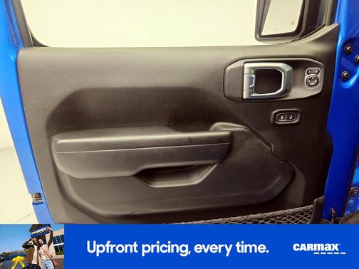 2022 Jeep Gladiator Sport S