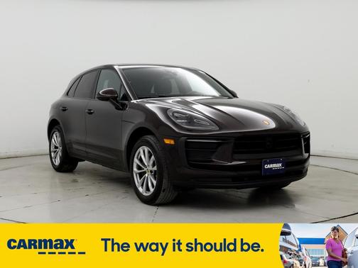 2022 Porsche Macan