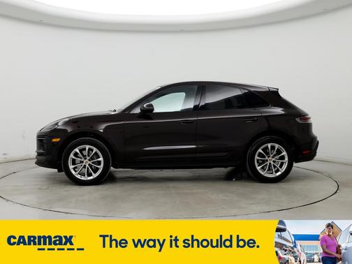 2022 Porsche Macan