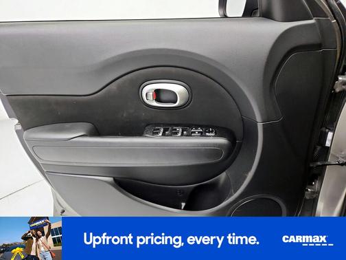 Gray 2018 Kia Soul