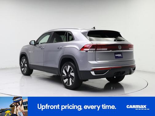 Gray 2025 Volkswagen Atlas Cross Sport SE w/Tech