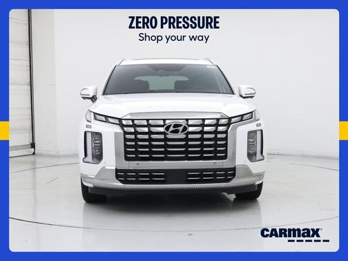 White 2024 Hyundai PALISADE Calligraphy