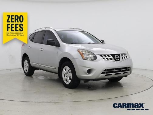 Silver 2015 Nissan Rogue Select S