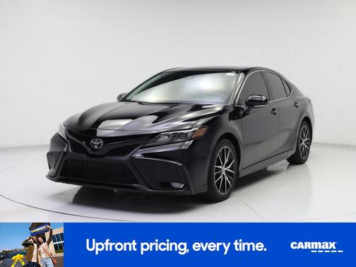 Black 2024 Toyota Camry SE