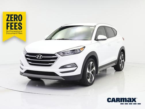 White 2018 Hyundai TUCSON Sport