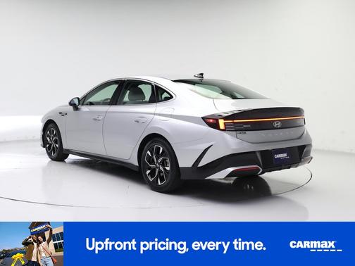 Silver 2025 Hyundai SONATA SE