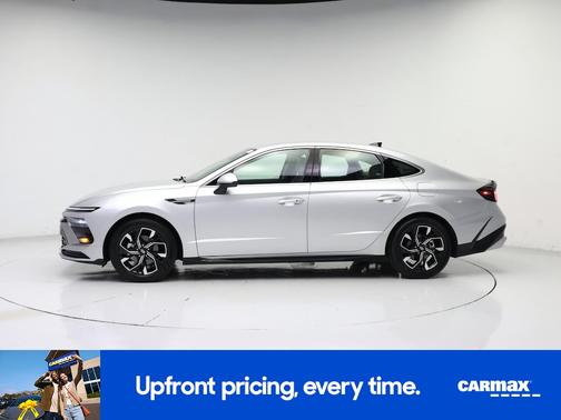 Silver 2025 Hyundai SONATA SE