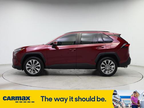 2022 Toyota RAV4 XLE Premium