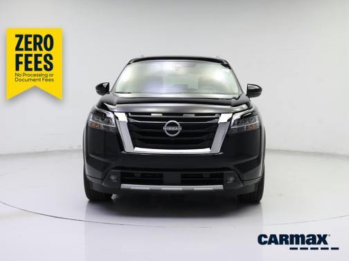 Black 2022 Nissan Pathfinder Platinum
