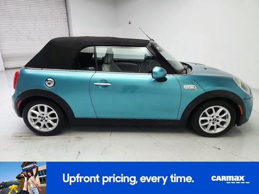 2017 MINI Convertible S