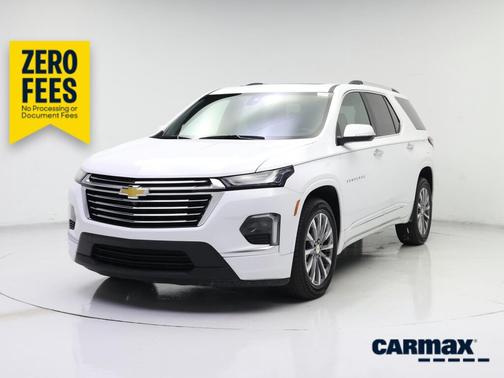 White 2023 Chevrolet Traverse Premier