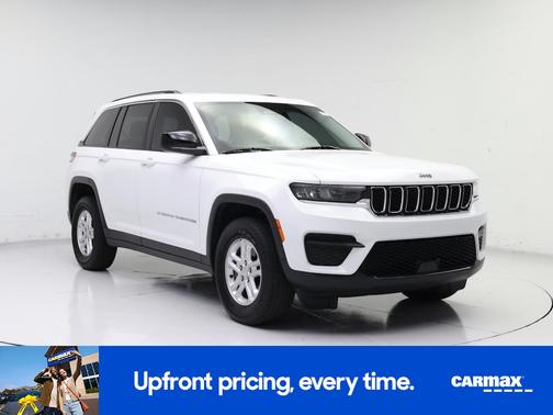 White 2023 Jeep Grand Cherokee Laredo