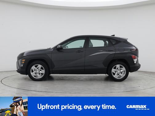 Gray 2025 Hyundai KONA SE