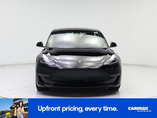 Black 2023 Tesla Model 3