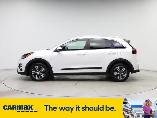 2022 Kia Niro LX