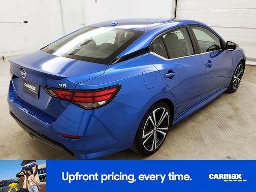 Blue 2022 Nissan Sentra SR