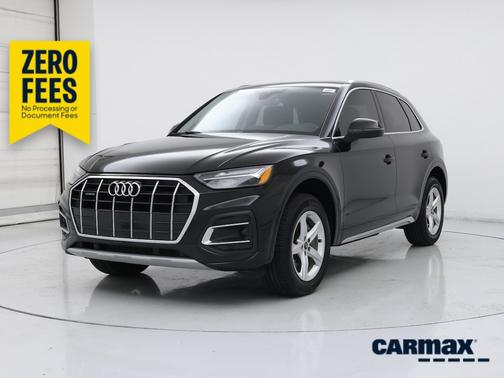 Black 2022 Audi Q5 Premium