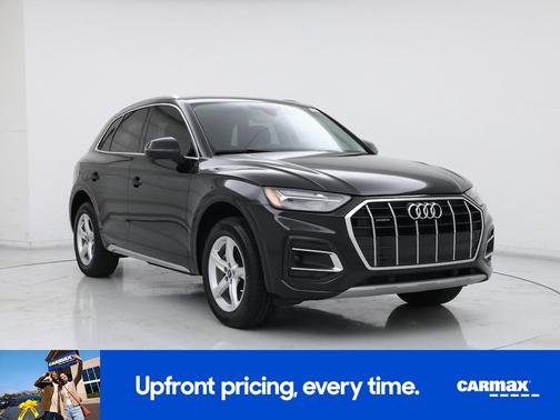 Black 2022 Audi Q5 Premium