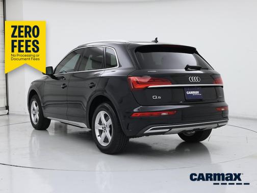 Black 2022 Audi Q5 Premium