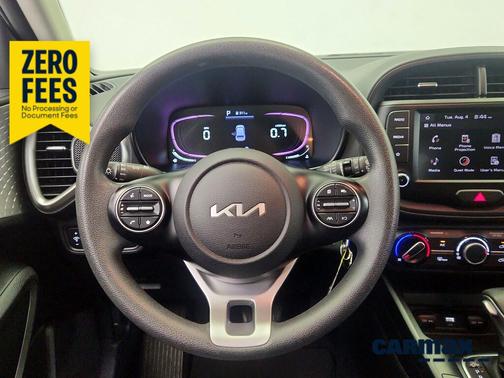 Gray 2024 Kia Soul LX