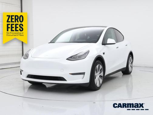 White 2023 Tesla Model Y