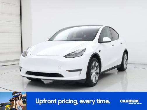 White 2023 Tesla Model Y