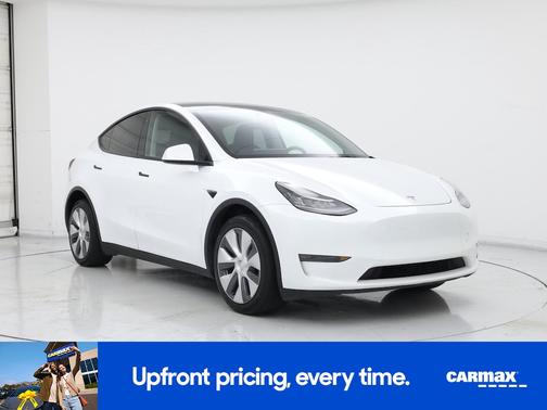 White 2023 Tesla Model Y