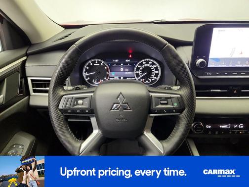2022 Mitsubishi Outlander SE