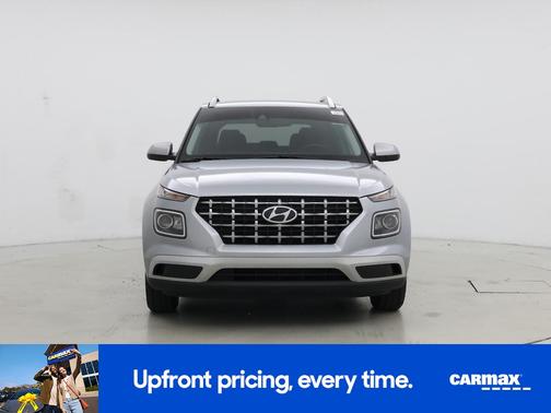 2020 Hyundai VENUE SEL