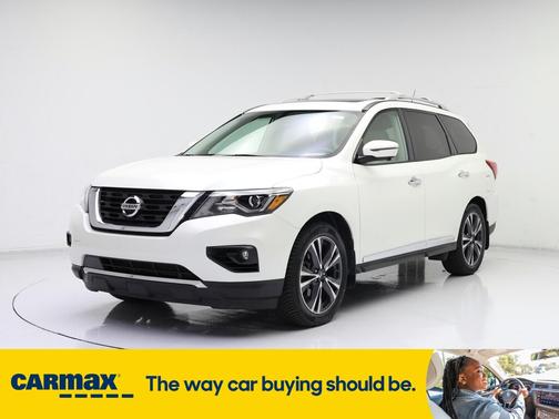 2017 Nissan Pathfinder Platinum