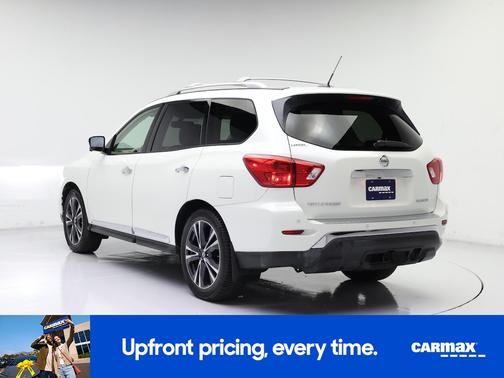 2017 Nissan Pathfinder Platinum
