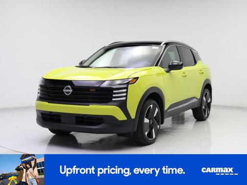 Green 2026 Nissan Kicks SR