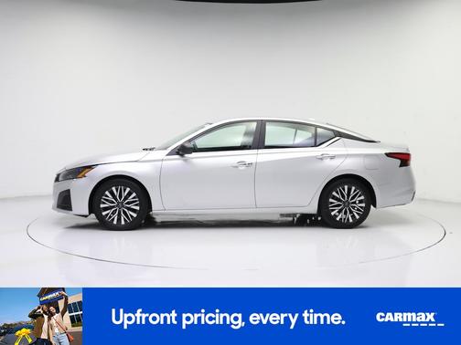 2024 Nissan Altima SV