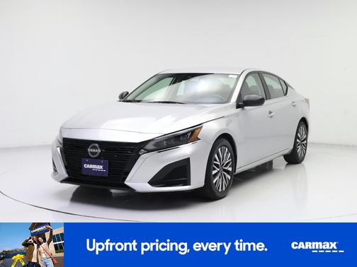 2024 Nissan Altima SV