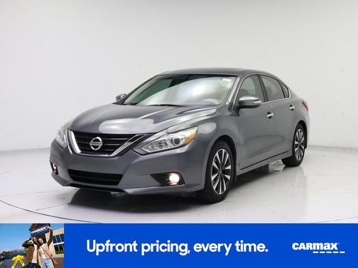 Gray 2016 Nissan Altima SL