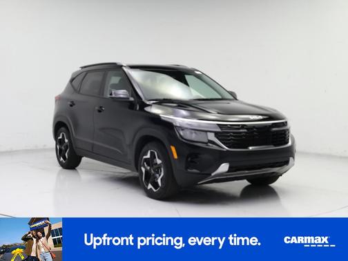 Black 2025 Kia Seltos S