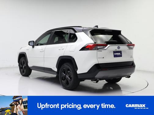 White 2021 Toyota RAV4 Hybrid XSE