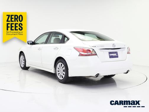 White 2015 Nissan Altima S