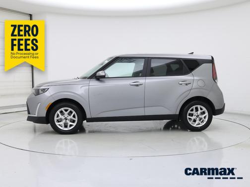 Gray 2025 Kia Soul LX