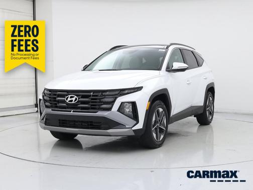 White 2025 Hyundai TUCSON Hybrid SEL Convenience