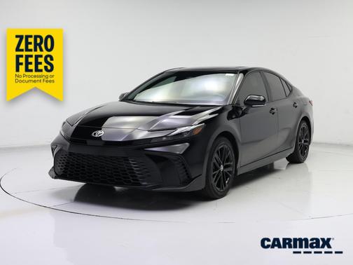 Black 2025 Toyota Camry SE